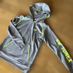 ヨネックス　パーカー　プルオーバー　美品