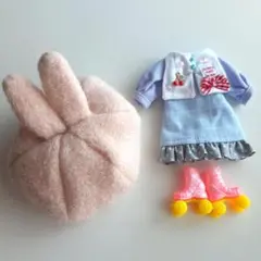 帽子、ワンピース、ローラーシューズセット ネオブライスサイズ　中古品