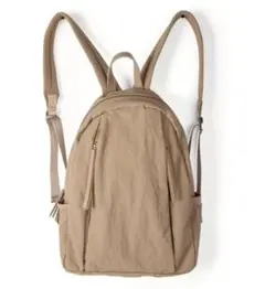 ベージュ シンプルリュック