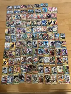 ワンピース トレーディングカード 100枚以上