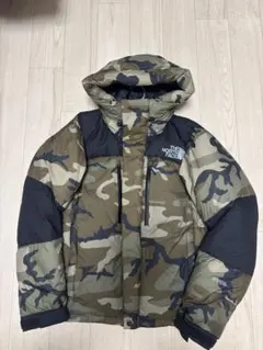 美品　ノースフェイス　バルトロライトジャケット　ウッドランドカモ　Mサイズ