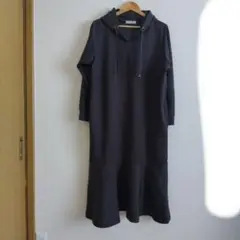 Hina Style フード付きロングワンピース チャコールグレー