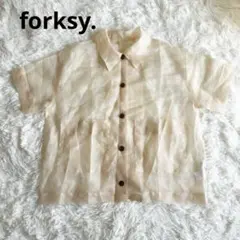 フォルクシー　forksy. ベージュ　クリーム色　ボタン付き半袖シャツポケットのサムネイル