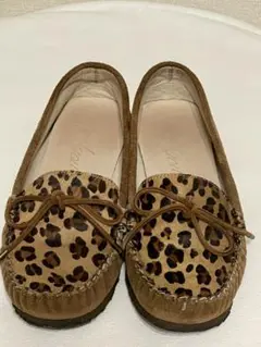 ヒョウ柄スエードモカシン