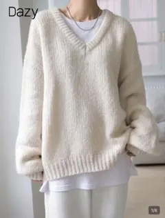 Dazy Vネックオーバーサイズニット shein