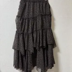 レオパード柄フリルロングスカート