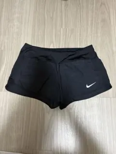 Nike DRI-FIT ショートパンツ