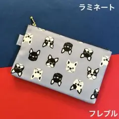 484 ポーチ　(フレブル) いぬ　ハンドメイド　ラミネート