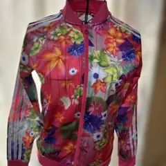 adidas花柄ジャージ⭐︎ピンクにお花畑 サイズＳ状態良好のサムネイル