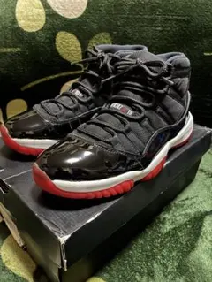 【美品】NIKE AIR JORDANエアジョーダン11 ブレッド　28㎝
