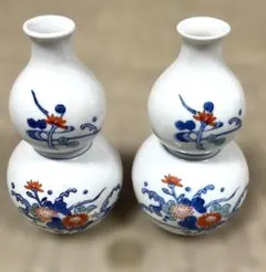 有田焼　鍋島焼　鍋島魯山窯　徳利　瓢箪型　二本セット　菊花文　名刻印のサムネイル