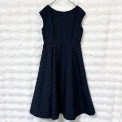 アバハウス ドット柄 フレアワンピース ネイビー M 上品 フェミニン 華やかのサムネイル