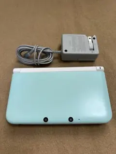 【値下げ】ニンテンドー3DS LL 水色 充電器、おまけ付き