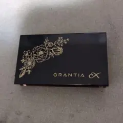[신품/미사용] 그라니아 EX 컨실러 팔레트 (부분 파운데이션)