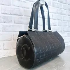 CHANEL シャネル チョコバー ハンドバッグ 黒 ラムスキン ココマークのサムネイル