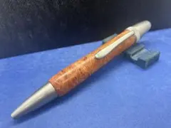 【早い者勝ち】極上花梨瘤　パトリオットペン　ボールペン　木軸ペン　ハンドメイドのサムネイル