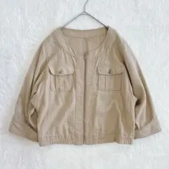 春　ノーカラー　ジャケット　リネンブレンド　麻　ベージュ　薄手羽織　ジップアップ