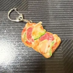 食品サンプル キーホルダー ピザパン 美品