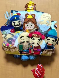 フェルトリース☆七福神☆ハンドメイド フェルトリース【七福神の宝船】の通販 by ぴーまん｜ラクマ