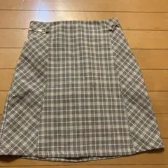 チェック柄ミニスカート