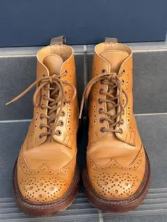 Tricker's カントリーブーツ ウィングチップ　STOW UK5-5のサムネイル