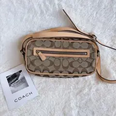 【美品】COACH ミニショルダーバッグシグネチャー　ブラウン×ベージュのサムネイル