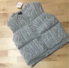 新品 babyGap ニットベスト