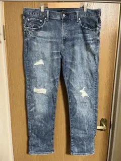 ユニクロ　スリムフィットジーンズ　(ダメージ加工) サイズ36 ブルー