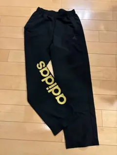 adidas メンズ　パンツ　Mサイズ 黒