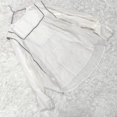 【アダムエロペ】 (F) セーラーカラーブラウス 長袖 シアー感 くるみボタン