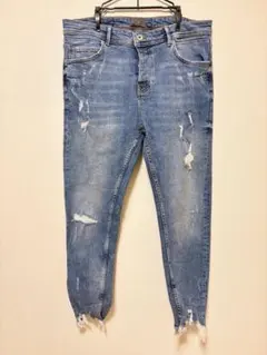 ZARA MAN ダメージライトブルーデニム