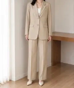 H&M ベージュ テーラードジャケット　S