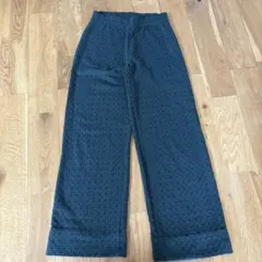 ザラ　ニットパンツ