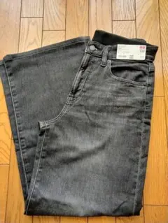 く*た様 UNIQLO ウルトラストレッチジーンズ ブラック 29インチ - メルカリ