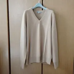 【最終価格】ユニクロ　カシミヤVネックセーター