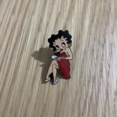 2025年最新】ベティ-ちゃんピンバッチの人気アイテム - メルカリ