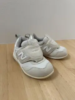 New Balance 313 ベビーシューズ ホワイト