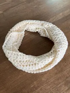 【ハンドメイド】スヌード手編み　オフホワイトのサムネイル