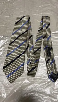 エルメネジルドゼニア ネクタイ ネイビー 無地 ソリッドタイ 美品