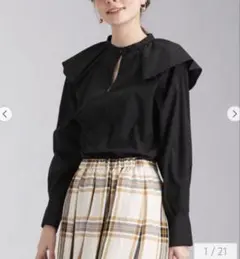 グリーンレーベルリラクシング ビッグショルダーカラーブラウス フリル 黒