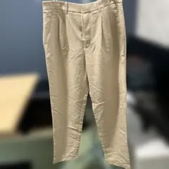 UNIQLO M タックテーパードパンツ ベージュ タグ付き