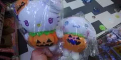2体 マスコットポーチ シナモンロールとハローキティハロウィンぬいぐるみ