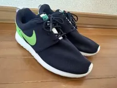 NIKE スポーツシューズ