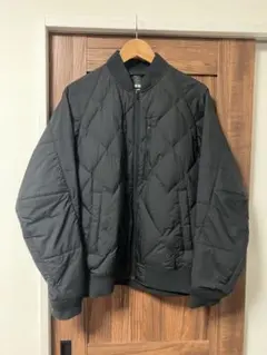 ユニクロ リサイクルハイブリッドダウンジャケット　ブラック L