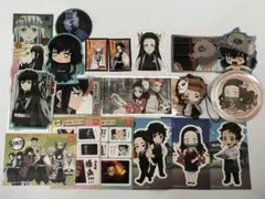 2025年最新】鬼滅の刃まとめ売りの人気アイテム - メルカリ