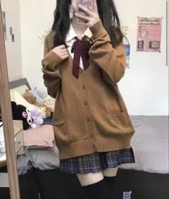 ブラウン ボタン付きカーディガン 学生服