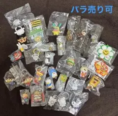 ガチャガチャ　めじるしアクセサリーなどまとめ売り、バラ売り