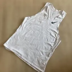 NIKE エアロスイフト　サイズM