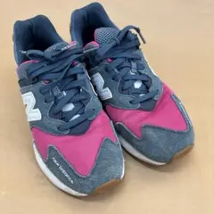 Item thumbnail for item 2ee1543f-8271-4fd9-8cf7-ac7ce4676912