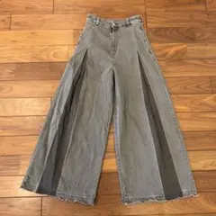 DIESEL グレー ワイドパンツ